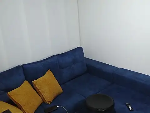 Snapshot of Christian_jh_bigcock chatting on December 17, 4:40 am Christian jh bigcock online show from December 17, 4:40 am