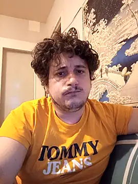 damslebambou1 online show from March 1, 5:59 pm