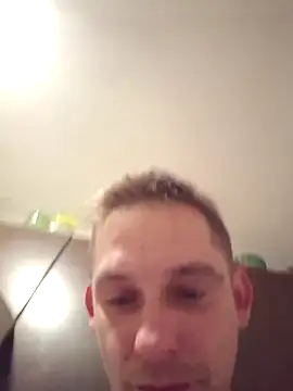 Snapshot of lsa_ chatting on December 18, 9:54 pm lsa online show from December 18, 9:54 pm