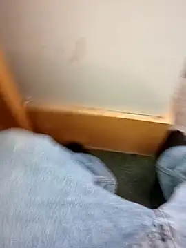 joaquinvaladez online show from April 19, 6:32 pm