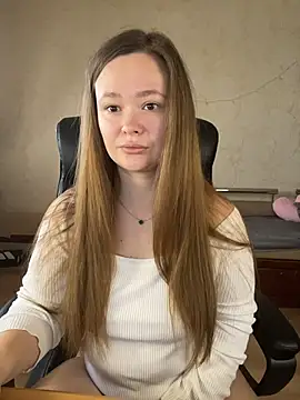 CaramelleSugarr online show from March 16, 7:45 am