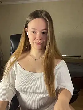 CaramelleSugarr online show from April 12, 2:33 pm