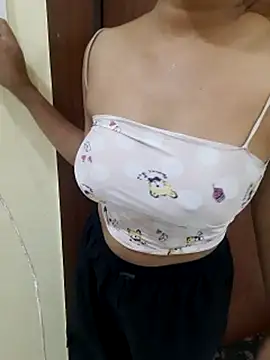 Geeta rani79 online show from April 18, 7:58 pm