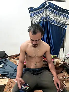 Fixvyusv online show from December 18, 2:01 pm