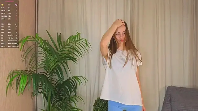 Snapshot of DoretheaMosley chatting on February 24, 4:10 am DoretheaMosley online show from February 24, 4:10 am