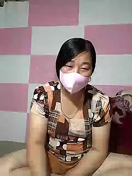 Snapshot of Nika6868 chatting on December 18, 1:39 pm Nika6868 online show from December 18, 1:39 pm