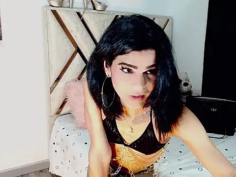 titania1502 online show from December 23, 4:54 am