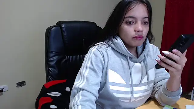 Snapshot of smith_celeste chatting on March 13, 11:49 pm smith celeste online show from March 13, 11:49 pm