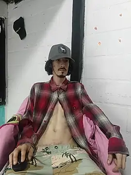 sk8-boy online show from April 14, 2:34 pm