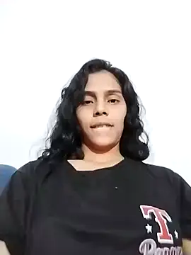 Snapshot of Emily_hot26 chatting on December 18, 7:03 am Emily hot26 online show from December 18, 7:03 am