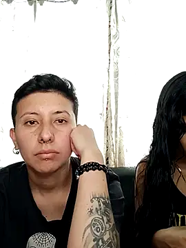 Mei and Gaby online show from February 5, 4:44 pm