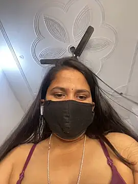 Snapshot of missmisha01 chatting on December 18, 2:17 am missmisha01 online show from December 18, 2:17 am