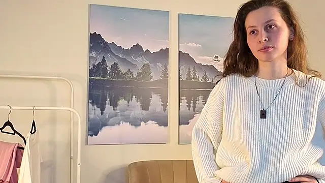 Snapshot of CarlotaAllemand chatting on December 18, 6:41 am CarlotaAllemand online show from December 18, 6:41 am