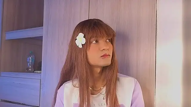 tiffanyy 777 online show from March 2, 2:25 am