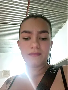 Snapshot of Adrenaline_crazy chatting on January 18, 3:10 am Adrenaline crazy online show from January 18, 3:10 am