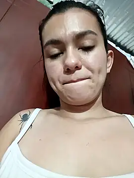 Snapshot of Adrenaline_crazy chatting on February 5, 1:32 am Adrenaline crazy online show from February 5, 1:32 am