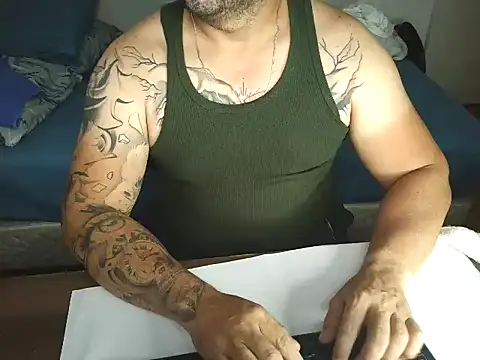 drlluis online show from January 9, 4:04 am