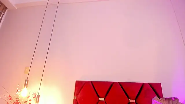 GahiaBelucci online show from April 21, 4:12 pm