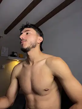 LIAM COLT online show from June 6, 7:51 pm