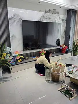 zzdd999 online show from March 21, 8:19 am