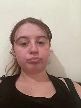 Snapshot of pomelito2 chatting on December 18, 3:29 pm pomelito2 online show from December 18, 3:29 pm