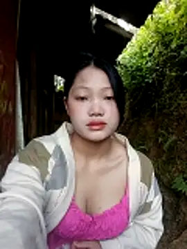 Snapshot of Hi-zza chatting on December 21, 1:35 am Hi-zza online show from December 21, 1:35 am