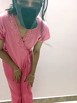 notyg240 online show from April 7, 7:47 pm