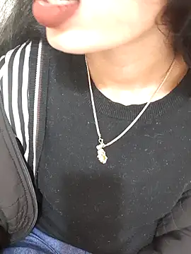 Snapshot of Anjali680 chatting on February 3, 3:59 am Anjali680 online show from February 3, 3:59 am