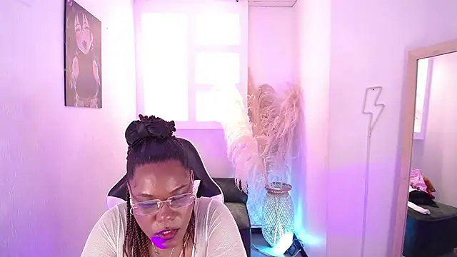 Snapshot of Maleja_diguran1 chatting on December 18, 4:57 pm Maleja diguran1 online show from December 18, 4:57 pm