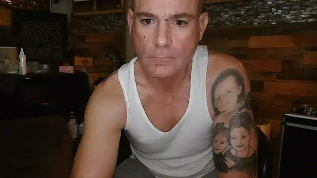 MISTERANDDEMI online show from March 17, 10:07 am