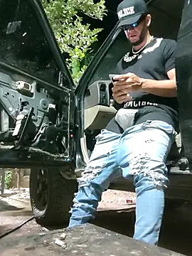 Snapshot of PIGHIGHDIRTY_p0 chatting on February 12, 5:02 am PIGHIGHDIRTY p0 online show from February 12, 5:02 am