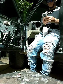 Snapshot of PIGHIGHDIRTY_p0 chatting on February 13, 5:25 am PIGHIGHDIRTY p0 online show from February 13, 5:25 am