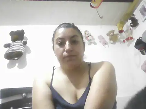 Snapshot of SEXY-FLOW chatting on December 18, 5:30 pm SEXY-FLOW online show from December 18, 5:30 pm