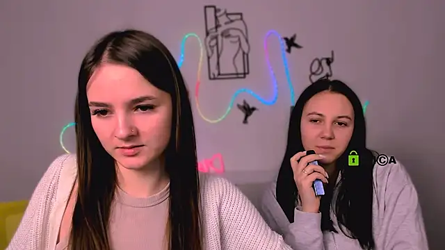 lole ti online show from January 17, 7:28 pm