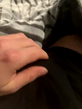 Snapshot of tgetshorny chatting on December 19, 6:59 pm tgetshorny online show from December 19, 6:59 pm