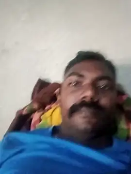 Snapshot of Tamilpaiyan07 chatting on February 13, 2:18 am Tamilpaiyan07 online show from February 13, 2:18 am