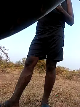 Snapshot of Tamilpaiyan07 chatting on March 3, 12:00 pm Tamilpaiyan07 online show from March 3, 12:00 pm