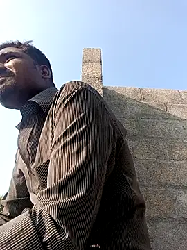 Snapshot of Tamilpaiyan07 chatting on March 4, 2:50 am Tamilpaiyan07 online show from March 4, 2:50 am