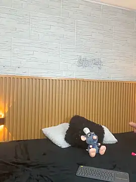 Snapshot of Electra_Joness chatting on February 5, 12:26 am Electra Joness online show from February 5, 12:26 am