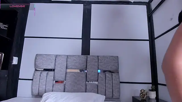 AmbarBrownn  online show from February 6, 8:56 pm