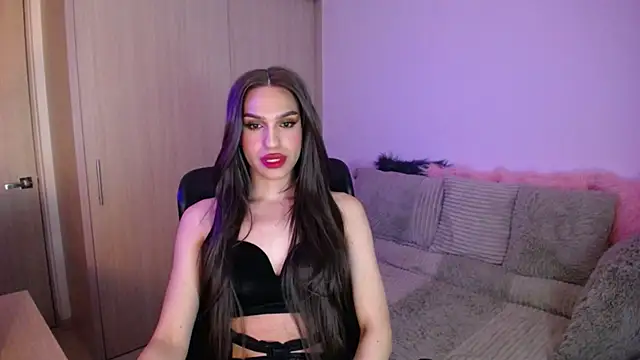 Snapshot of TSAlexaFeet chatting on December 20, 2:51 am TSAlexaFeet online show from December 20, 2:51 am