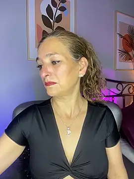 JennaMilf  online show from April 21, 6:23 pm