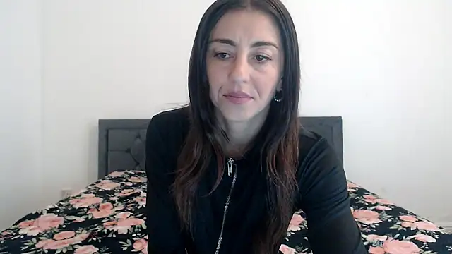 Snapshot of Stella_John chatting on September 9, 6:24 am Stella John online show from September 9, 6:24 am