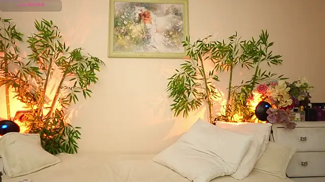 HappyLisa online show from March 11, 6:41 am