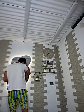 neithan sleitherx online show from March 3, 11:21 pm