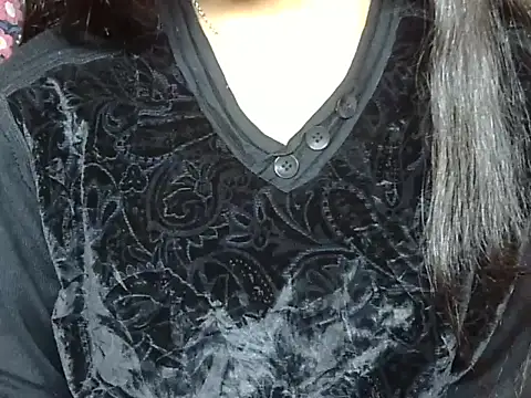 cute Dirty Diva online show from January 13, 4:34 pm