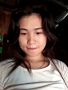 Snapshot of Reency chatting on December 21, 1:57 am Reency online show from December 21, 1:57 am