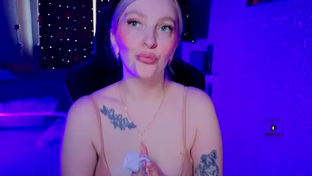 Eva Vibe  online show from March 27, 5:35 am