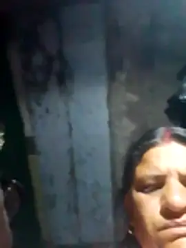 CUTE Ishpa online show from April 16, 6:41 pm