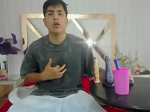 ThomasThund online show from January 14, 3:50 pm